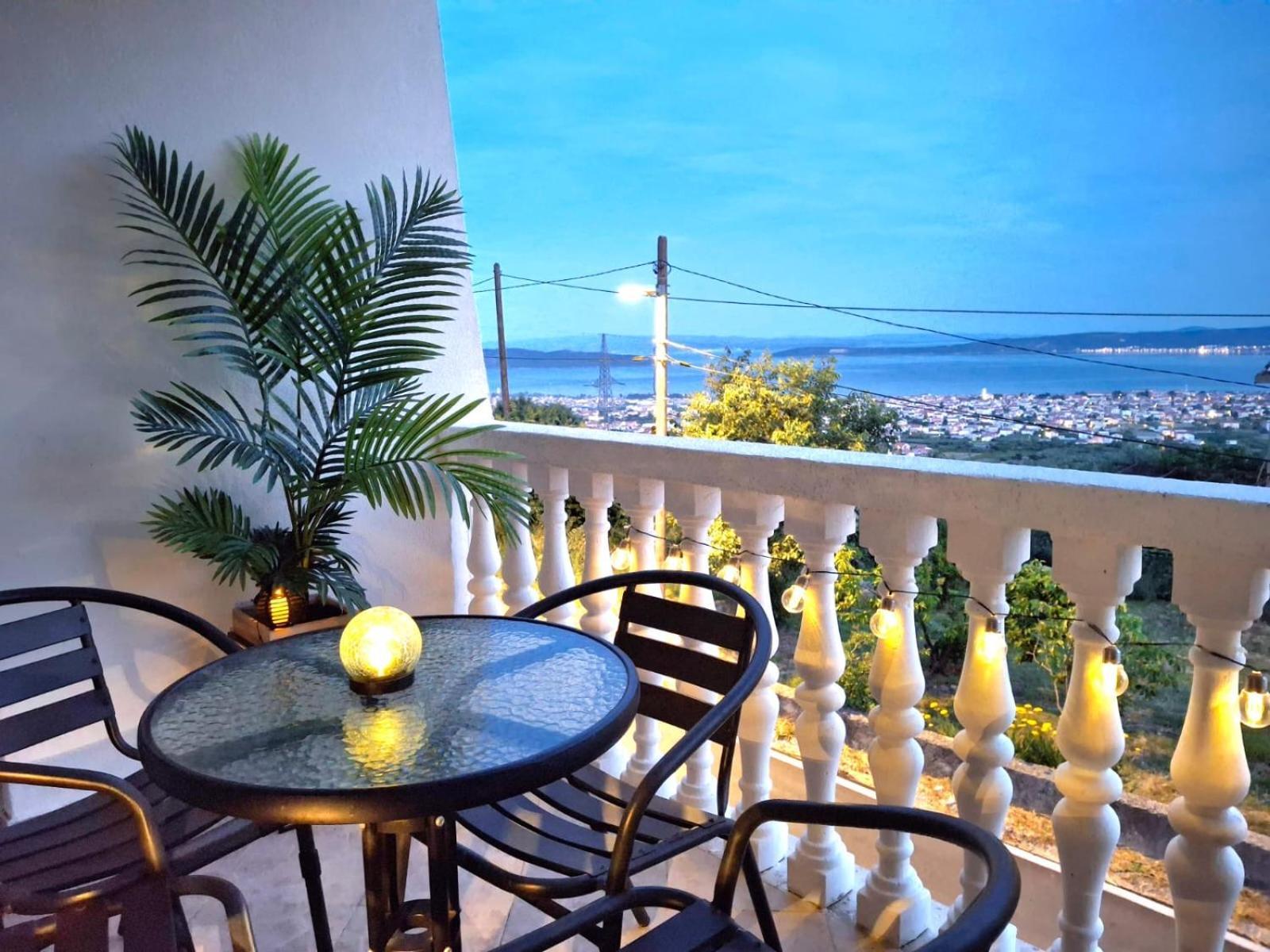 Apartment Natali Kaštel Stari Exterior foto